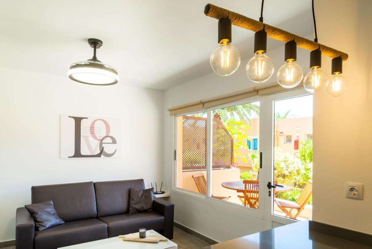 Casa Lucien - Newly Refurbished Apartment With Swimming Pool - Ideal For Couples Corralejo Bagian luar foto