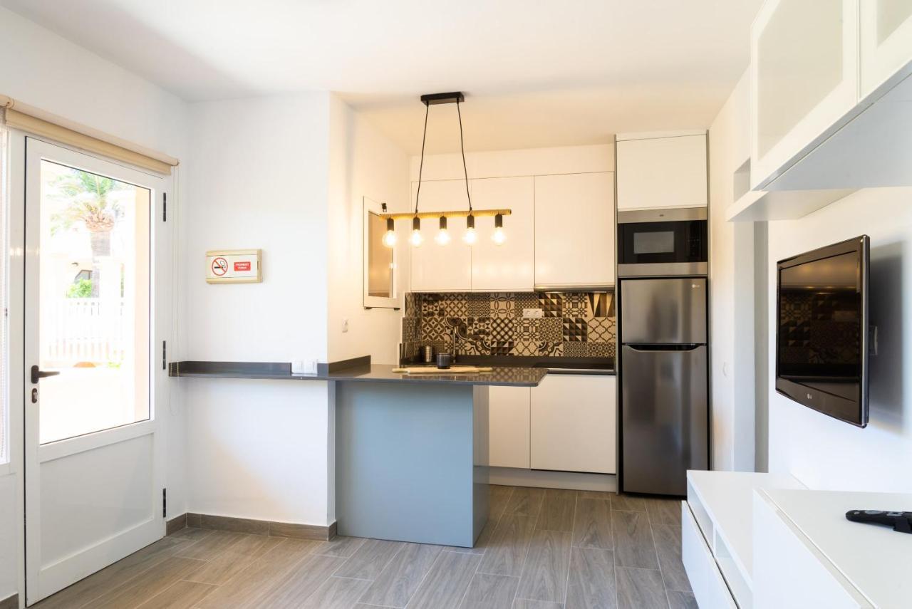 Casa Lucien - Newly Refurbished Apartment With Swimming Pool - Ideal For Couples Corralejo Bagian luar foto