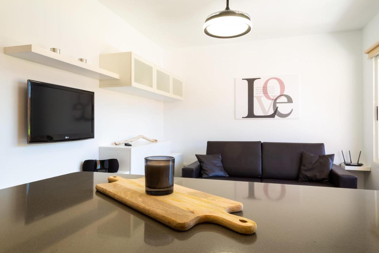 Casa Lucien - Newly Refurbished Apartment With Swimming Pool - Ideal For Couples Corralejo Bagian luar foto